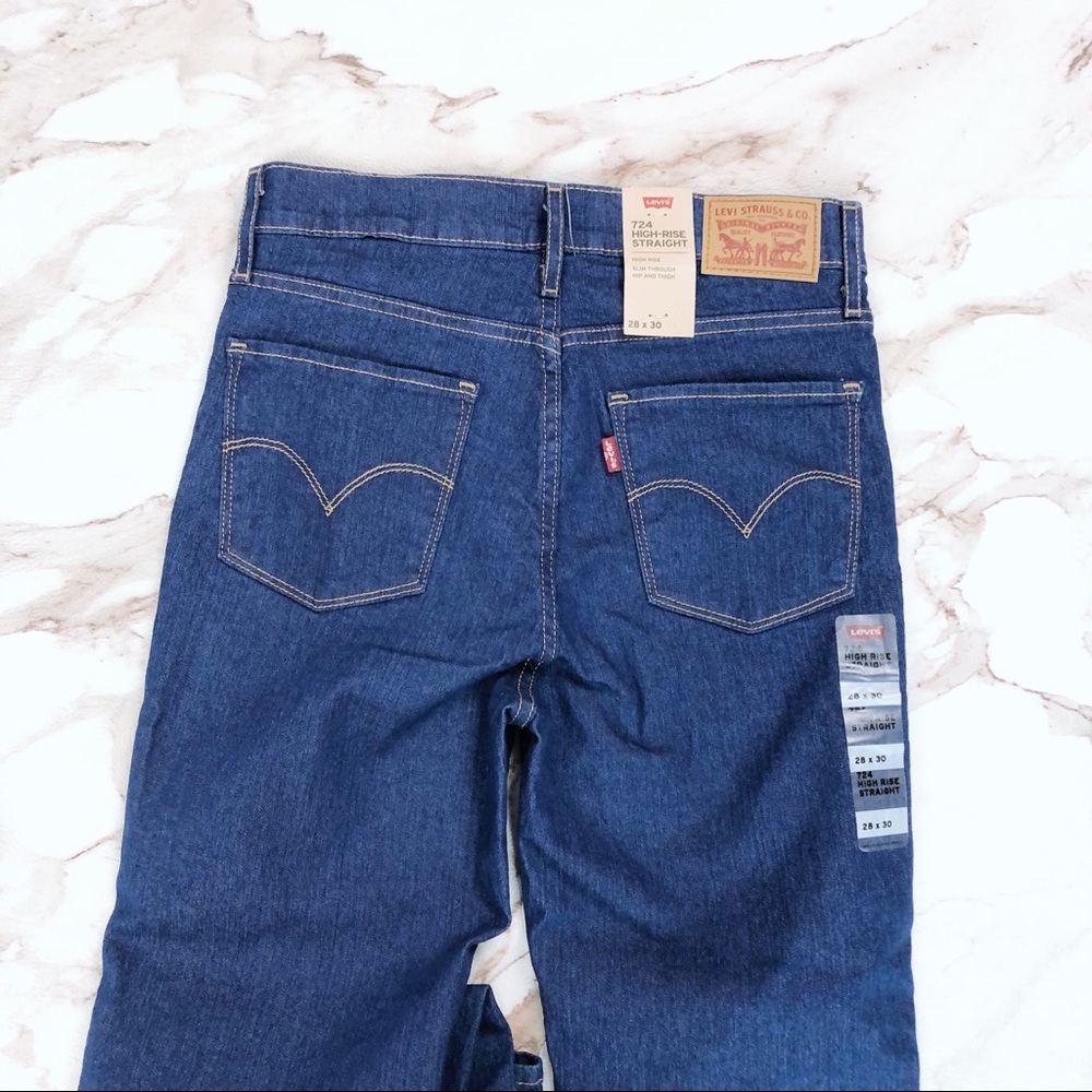 Levi's Women's 724 High-Rise Straight Leg Jeans in Dark Blue Denim - Picture 3 of 4